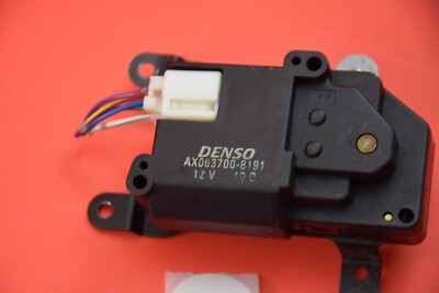 2001-2007 Toyota Sequoia Y8 AC Heater Air Vent Flap Actuator Motor