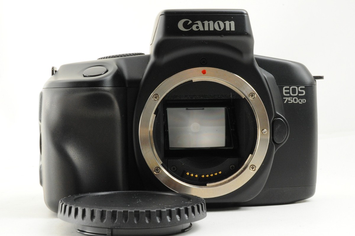 CANON　EOS　750ＱＤ Canon EOS 750QD 35mm SLR Film Camera w/188A Speedlite Flash
