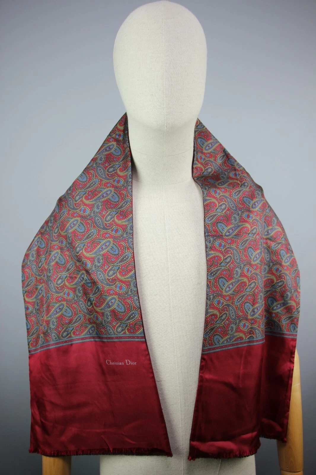 CHRISTIAN DIOR Paisley 138x27cm laine de Bourgogne 100% / 100% soie écharpe D'AVANCE
