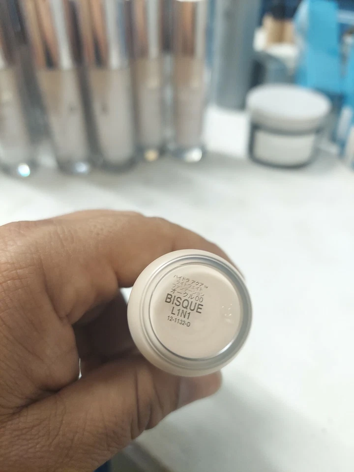 ARTISTRY Hydra-V Sheer Weightless Foundation SPF 15 Bisque  L1N1 1oz NEW - Image 3 of 3