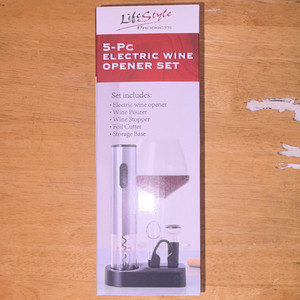 LifeStyle Products 5-Pc Cordless One-Touch Electric Wine Opener Set