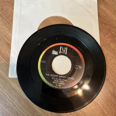 BETTY EVERETT: the shoop shoop song / hands off VEE-JAY 7'' Single 45 RPM