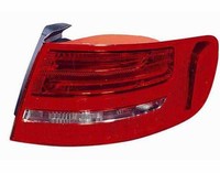 RÜCklicht RÜCkleuchte Rechts Aussen Audi A4 SW 2007-2011