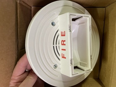 Simplex 4906-9154 Fire Alarm Speaker Strobe Ceiling White