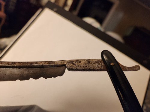 VINTAGE BLACK HANDLED STRAIGHT RAZOR JOHAN ENGSTROM PRISBELONTA- MADE IN SWEDEN - Picture 8 of 9