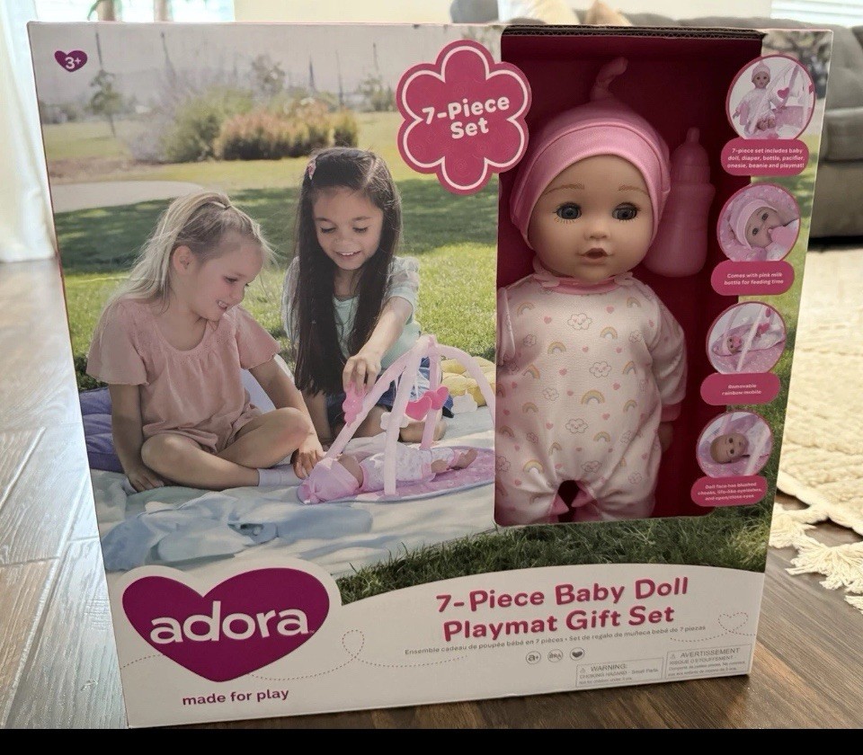 New In Box Adora 7 Piece Baby Doll Playmat Set with Accessor