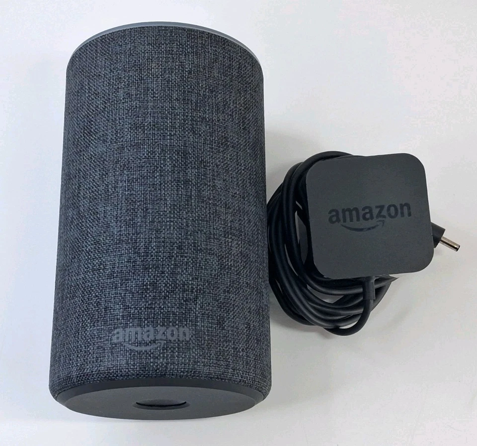 Amazon Echo 2. Generation Smart Lautsprecher Anthrazitgrau mit Stromkabel getestet