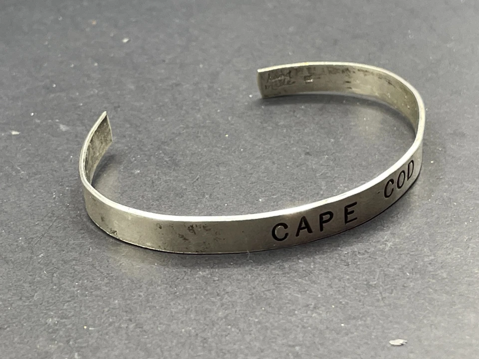 Vtg Handmade Signed Engraved Cape Cod Sterling Silver 925 Cuff Bracelet - Image 2 of 4