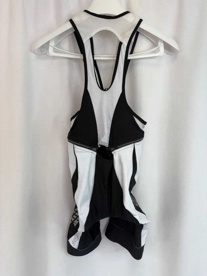 Nuevas mallas cortas Gore Bike Wear Xenon 2.0 para dama talla M Foto 4 de 4