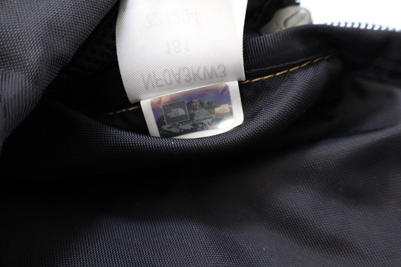 Supreme x The North Face Gold Metallic Shoulder Bag SS18 image 8