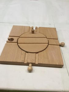 brio turntable roundhouse