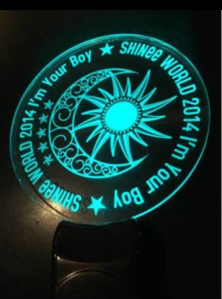 SHINee Why So Serious? 台湾盤   マグネットkey キー ktown4u.com : SHINee - [SHINee WORLD Ⅶ [E.S.S.A.Y] MD] KEY CAP