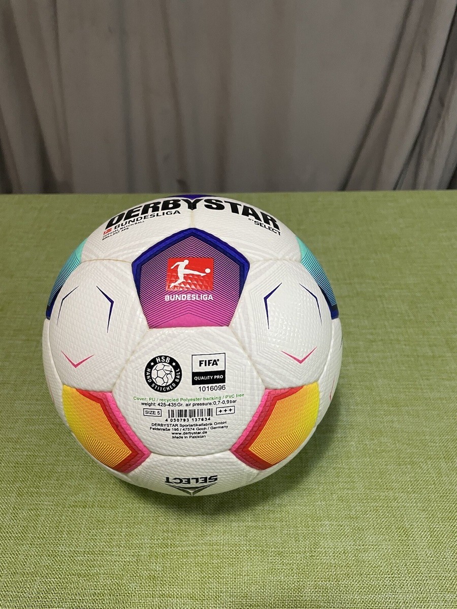 Derbystar Bundesliga Select Brilliant FIFA Pro Official