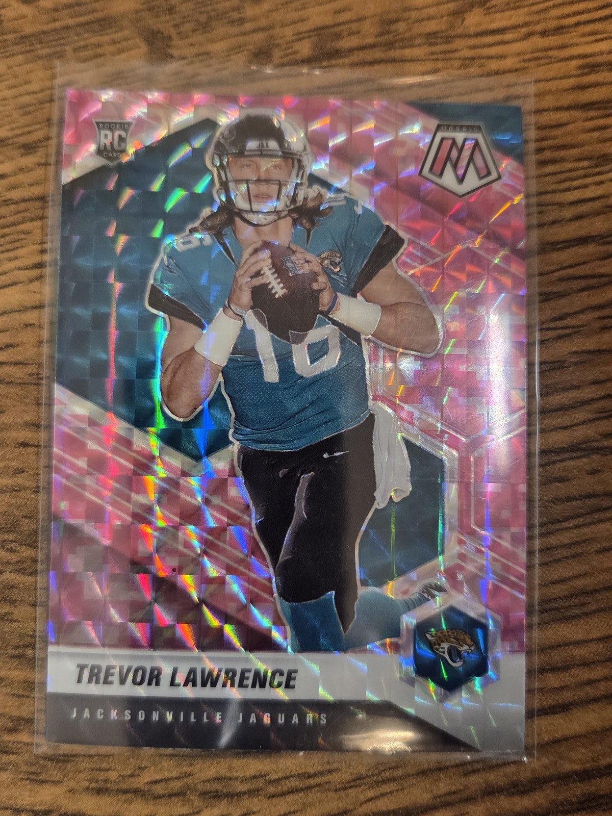 2021 Panini Mosaic - Rookies Trevor Lawrence #301 Camo Pink Mosaic Prizm (RC)