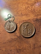 Medale miśnieńskie 2 sztuki kościół