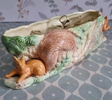 Vintage Sylvac Squirrel Tree Pattern No. 2598 Planter Mantle Vase Rare