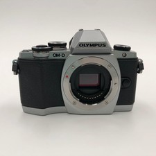 Olympus OM-D E-M10 Silver Mirrorless Digital Camera Body Good