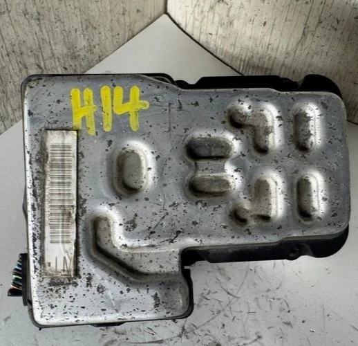 2003 2004 2005 2006 Chevy Silverado Tahoe Sierra ABS Anti Lock Brake Pump OEM - Imagem 3 de 4