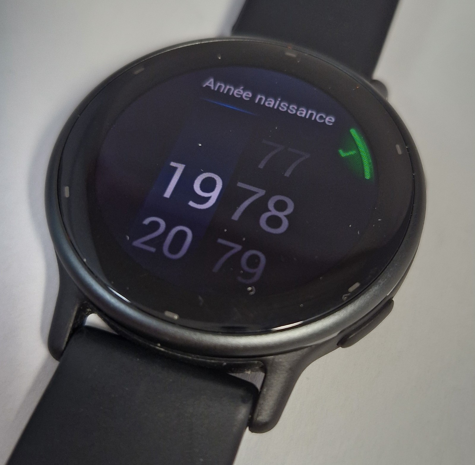 Smartwatch GPS Garmin Vivoactive 5 salute e fitness - AMOLED - 42 mm - (nero) foto 3