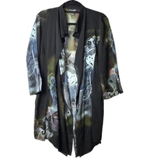 Citron butterfly print silk top women’s medium