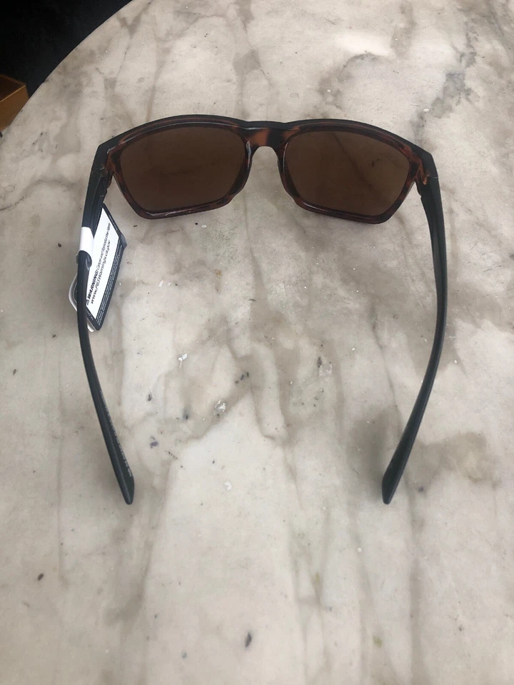 Gafas de sol deportivas cuadradas para ciclismo golf doradas resistentes a impactos Reebok RB24 DEMI  Foto 4 de 4