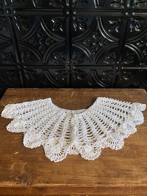 Vintage Hand Crocheted Collars Handmade Black White Cream  display picture 2