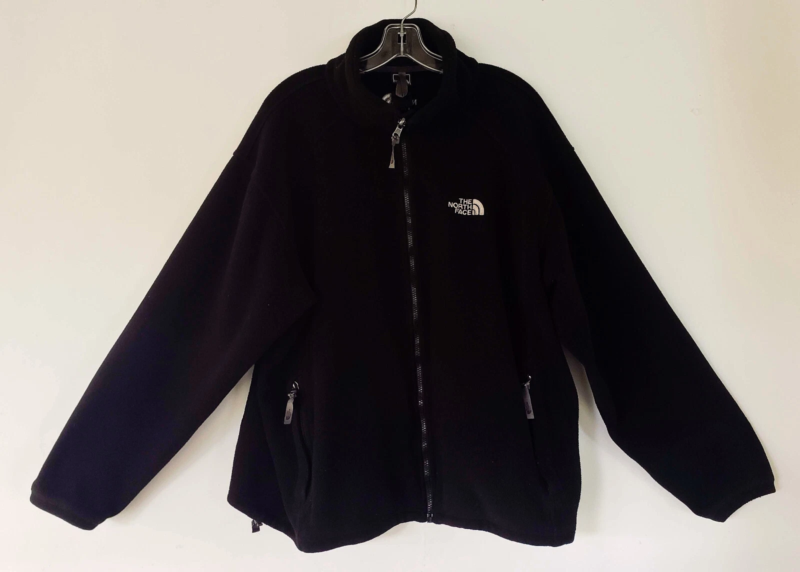 The North Face Mens Black Fleece Large Jacket