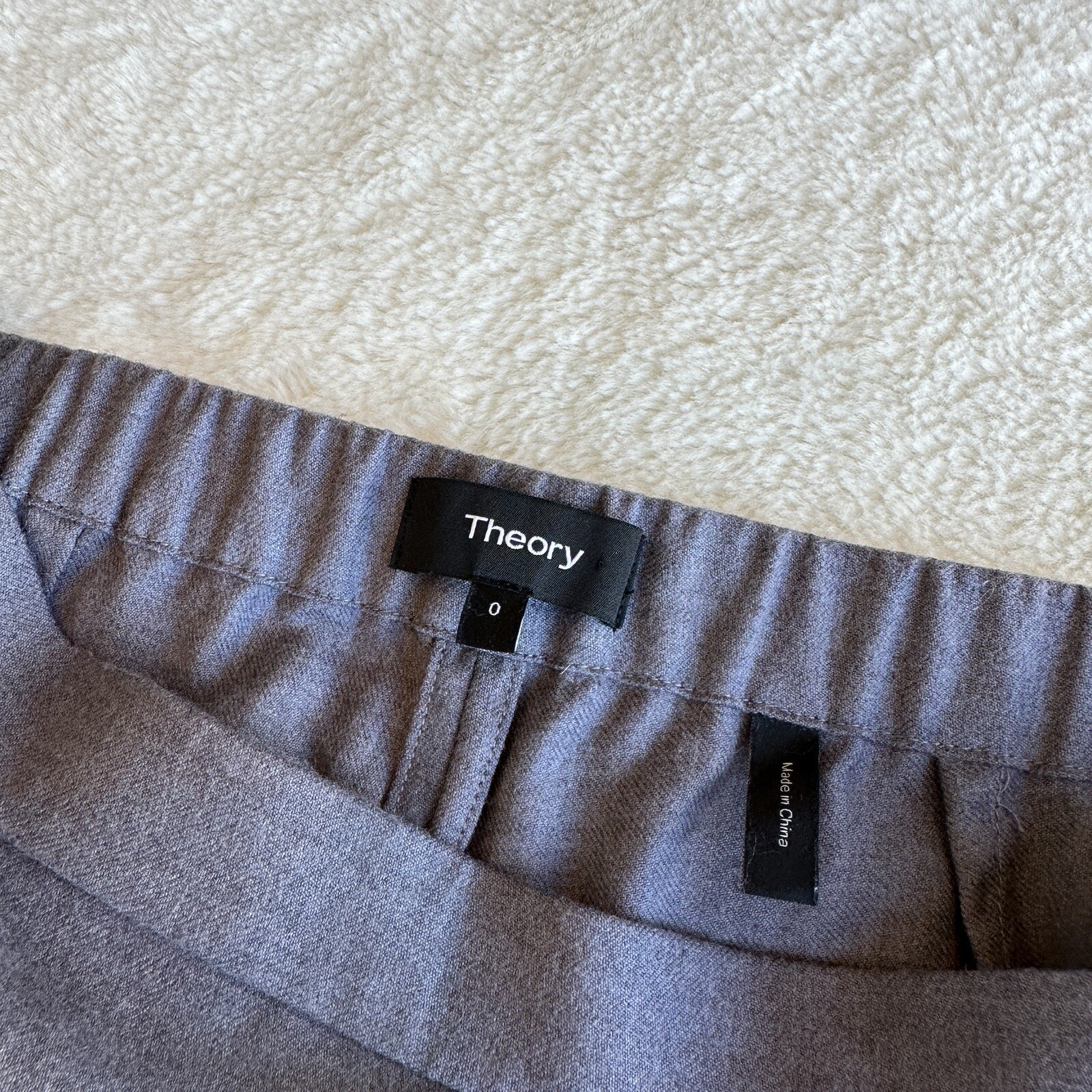 Theory Wool Sleek Flannel Basic Pull On Lavender … - image 8