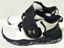 Under Armour Boys 3024263-102 Black White Basketball Shoes Size 1Y