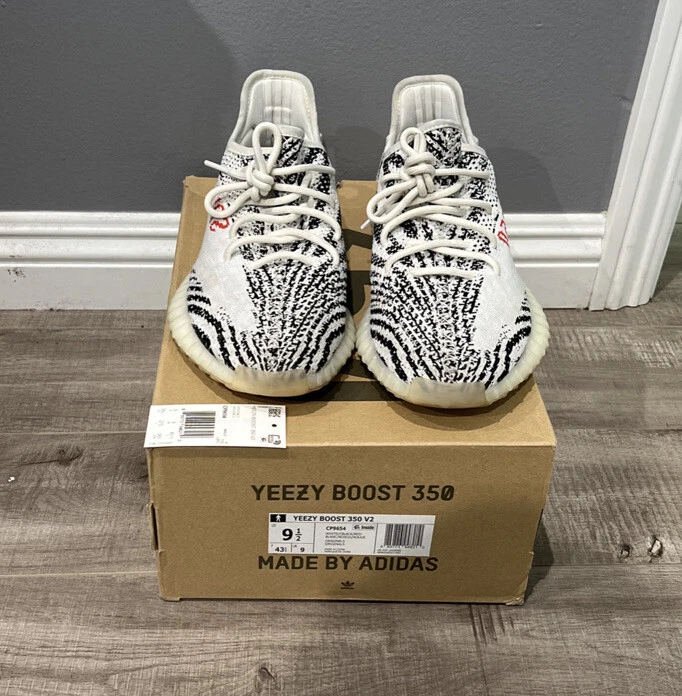 Adidas yeezy top zebra prezzo