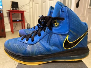 lebron 8 v2 entourage