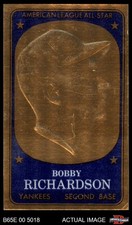 1965 Topps Embossed #65 Bobby Richardson Yankees 7 - NM