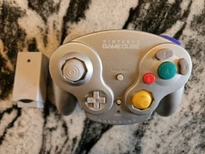 Nintendo WaveBird Wireless Controller Platinum Silver with Receiver for GameCube