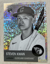 2022 Topps Chrome Platinum Steven Kwan RC Black and White Diamond Speckle 65