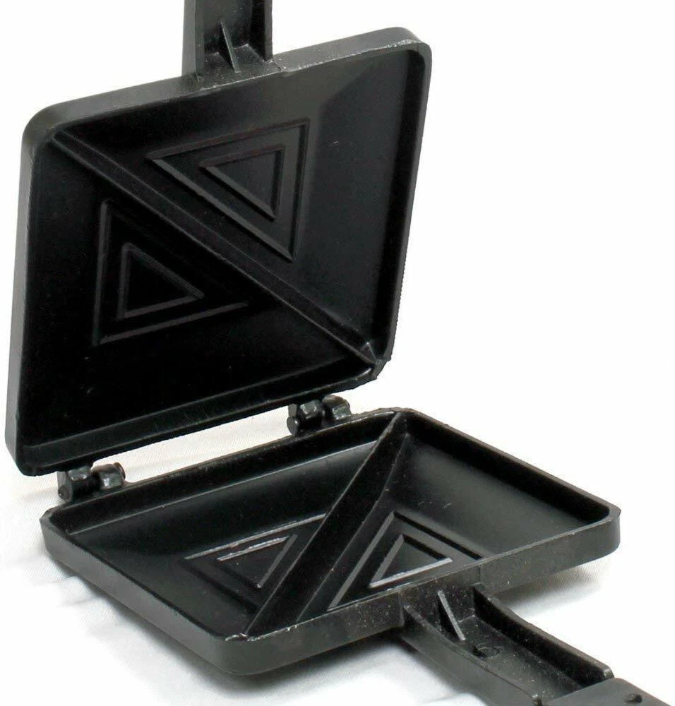 Sandwich toaster on gas top
