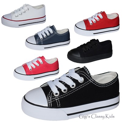 little girl white canvas tennis shoes