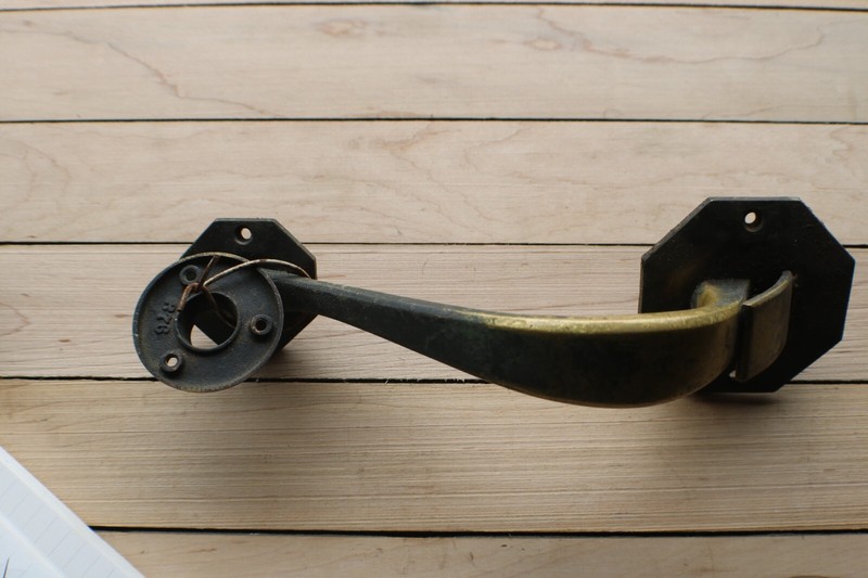 ANTIQUE BRASS DOOR HANDLE KASTINGS 420