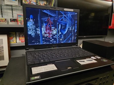 Sony Vaio SZ Serie Vista - VGC collectible  - Factor Reset Original - Qwerty