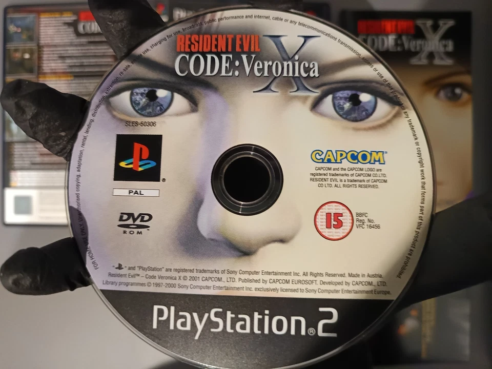 Resident Evil - Code: Veronica X (1ª Edición) | PS2 PAL España ES | Sin demo DMC - Imagen 2 de 4