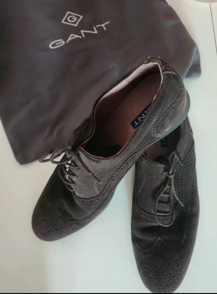 Chaussures Gant, TBE en Daim marron. Pointure 42 . - Photo 1/4