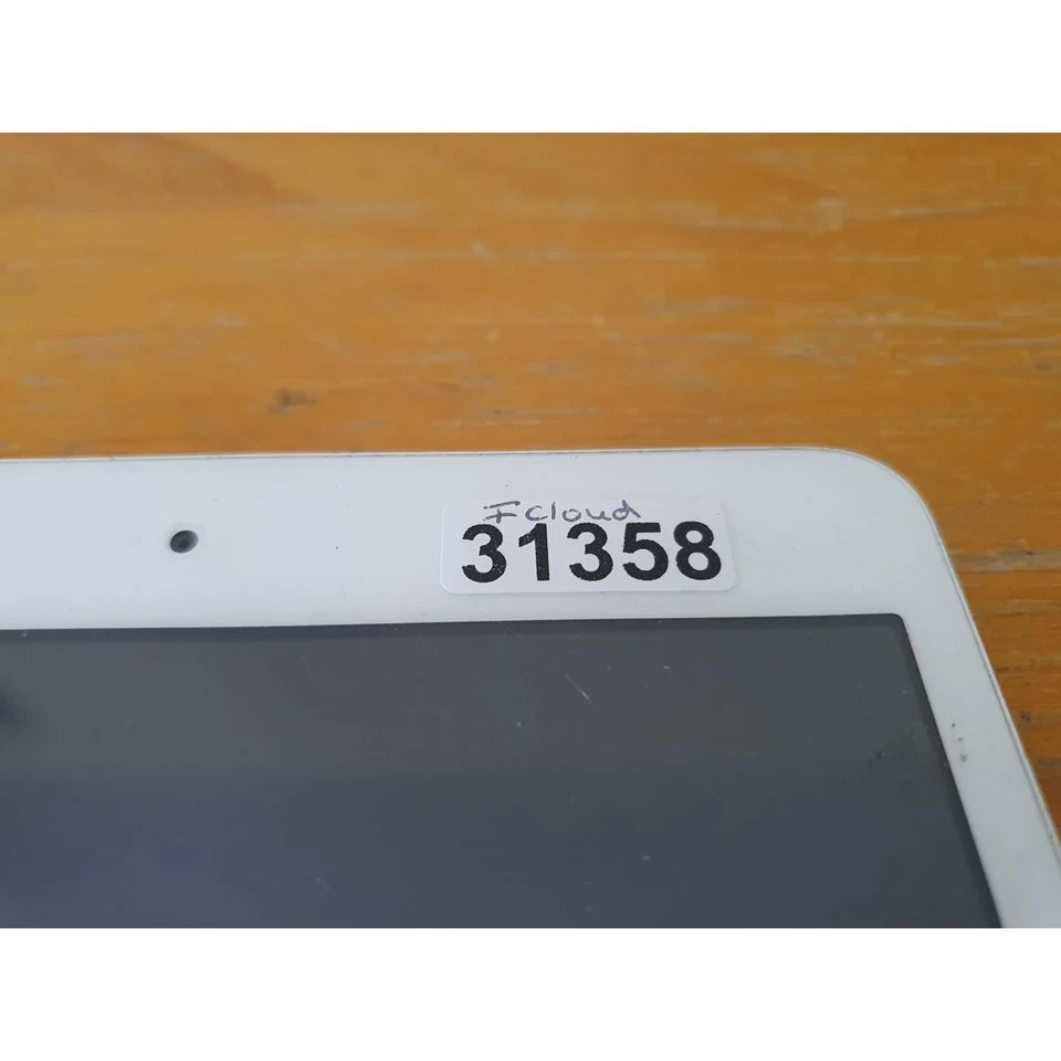 Apple iPad Mini A1432 Tablet White/Silver Wi-Fi 7.9" LCD Screen 5MP (512MB+16GB) - Image 4 of 4