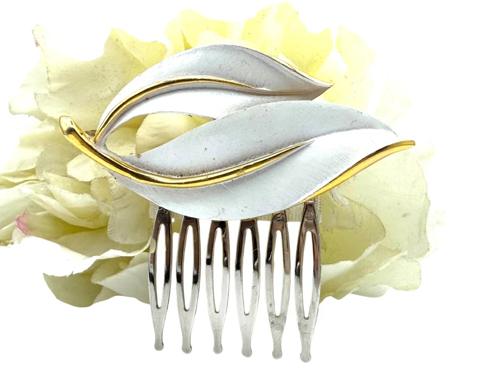 Bridal White and Gold Leaf Hair Comb Elegant Hair Accessory Ivory Wedding - Image 3 of 4