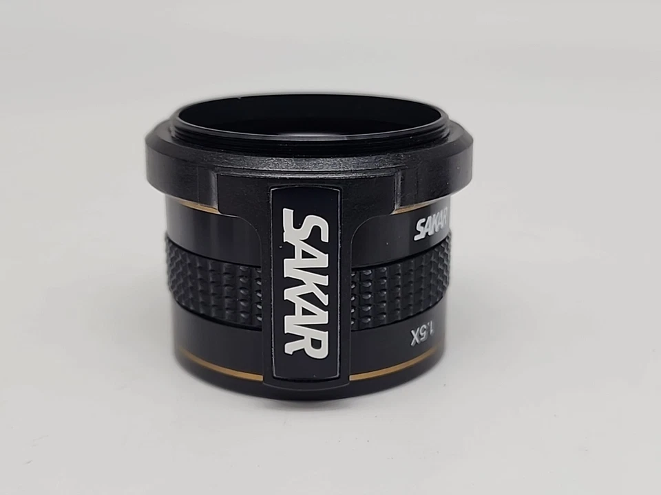 LENTE DE CÁMARA 35 MM AF 0,55 X 1,5 X SAKAR con accesorio de montaje giratorio Foto 3 de 4