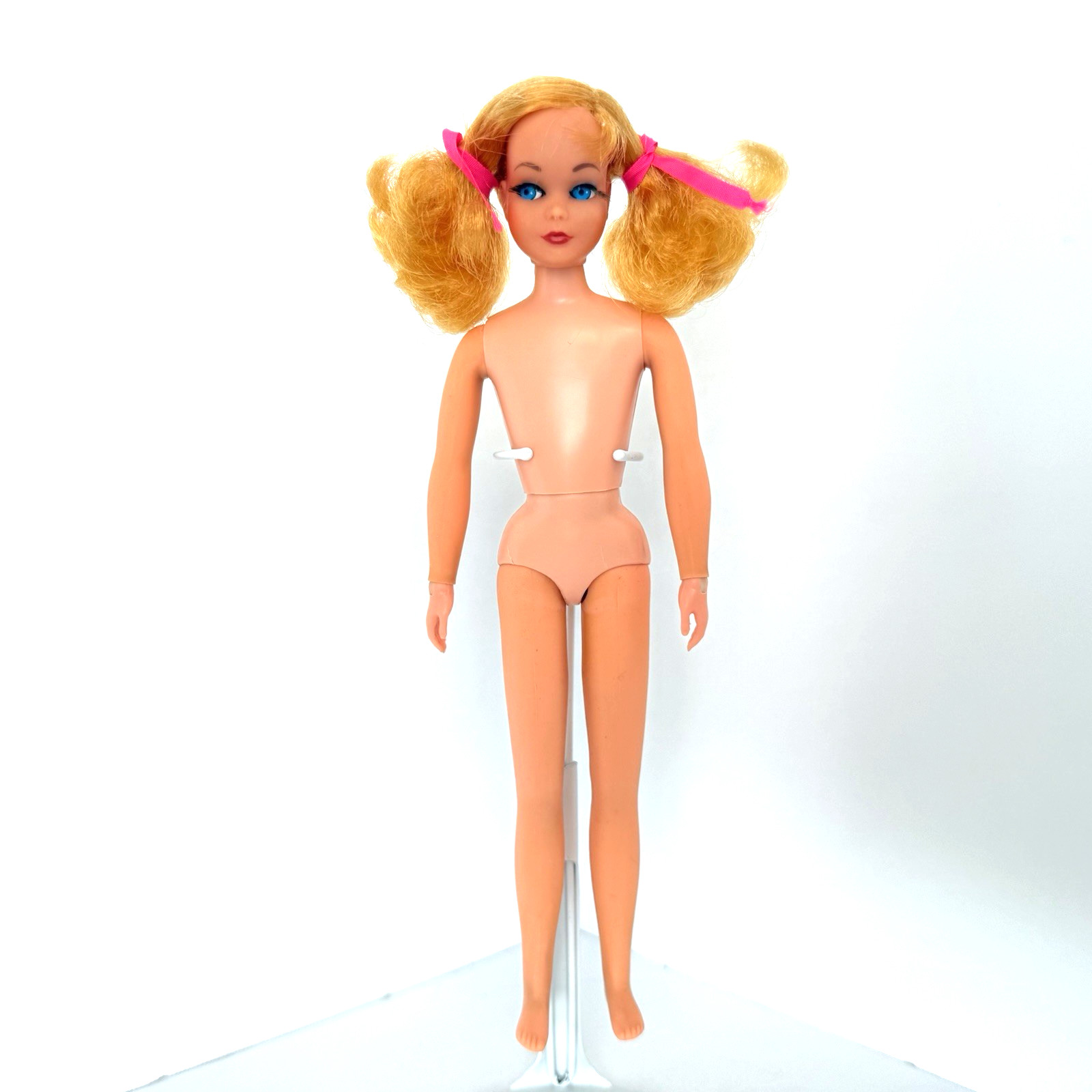 Vintage Mod Era Dramatic New Living Skipper Barbie Lil Sister 9