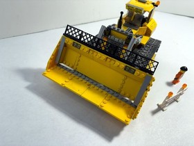 LEGO City: Construction: Dozer 7685 (2009) retired
