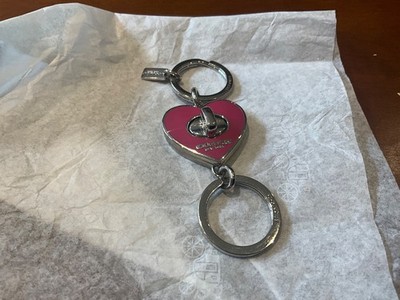 NEW Coach Pink/Silver Enamel Turn Lock Heart Valet Key Fob/Keyring