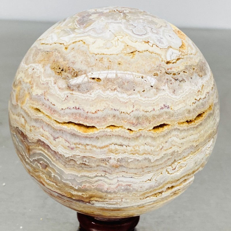 Natural thousand-layer agate crystal ball healing 1480G