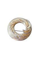Vintage Signed Trifari Gold Tone Textured Abstract Swirl Wave Oval Brooch Art