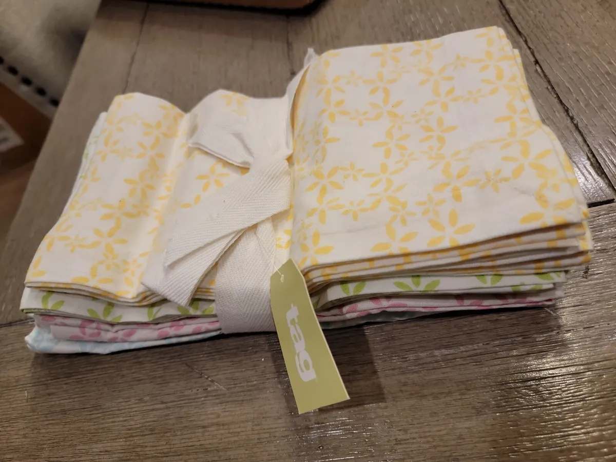 cloth napkins set spring summer easter set of 8 Yellow Pink Green Blue