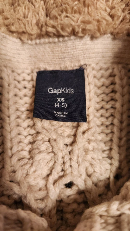 Gap Kids Boys Cableknit Sweater With Fur Collar Beige Size XS 4-5 - Image 3 of 3